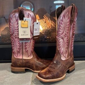 NWT! Ariat Frontier Calamity Jane Boots 7B (ATS, TekStep, Comfort Sole)